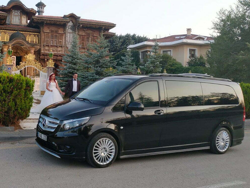 Ankara gelin ve damat Mercedes Vito VIP transfer anı